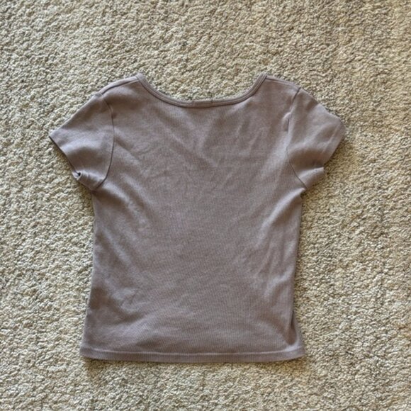 V Notch Top - Picture 2 of 2